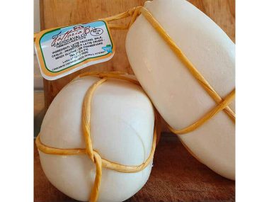 Caciocavallo calabrese fresco