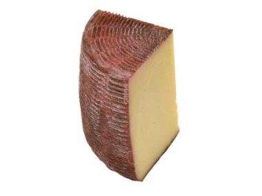 Formaggio ovicaprino affinato al vino trancio