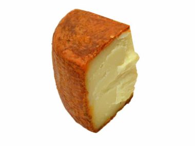 Formaggio ovicaprino affinato peperoncino trancio